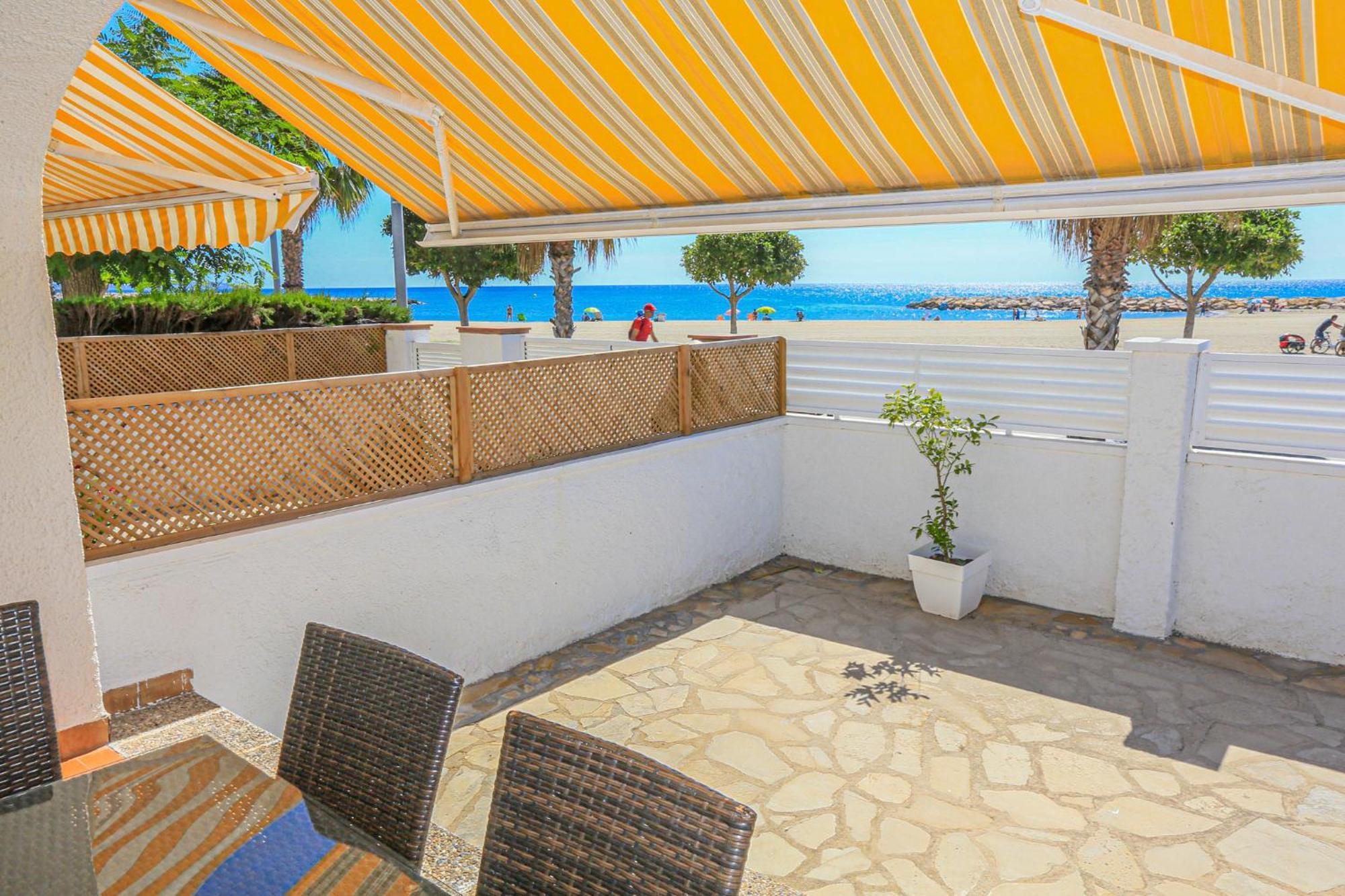 Villa Laura II - Only Families Cambrils Exterior photo